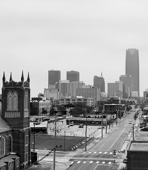 		 City skyline, black and white
	