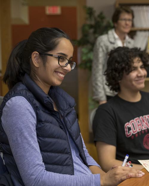 		Students in small group discussion
	