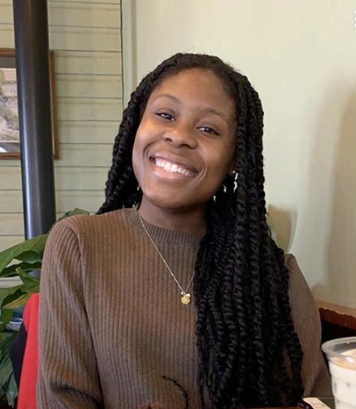  Kemi Adewalure 